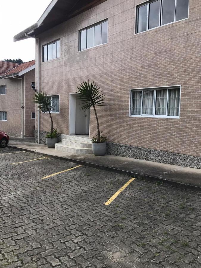 Apartamento Condominio Vila Everest *